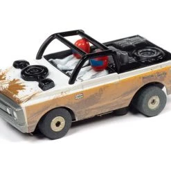 Auto World 1970 Chevrolet Baja Blazer (Brown/White) X-Traction R1 HO Slot Car