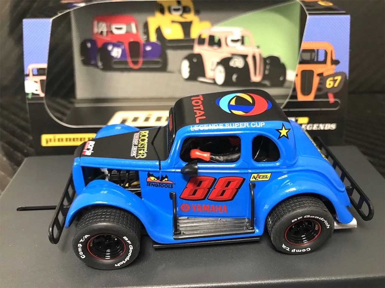 Pioneer 1934 Ford Coupe Legends Racer #88 Blue 1/32 Slot Car - Image 2